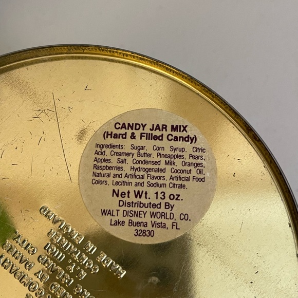 Vintage Walt Disney Snow White & The Seven Dwarfs Candy Tin - Picture 10 of 15